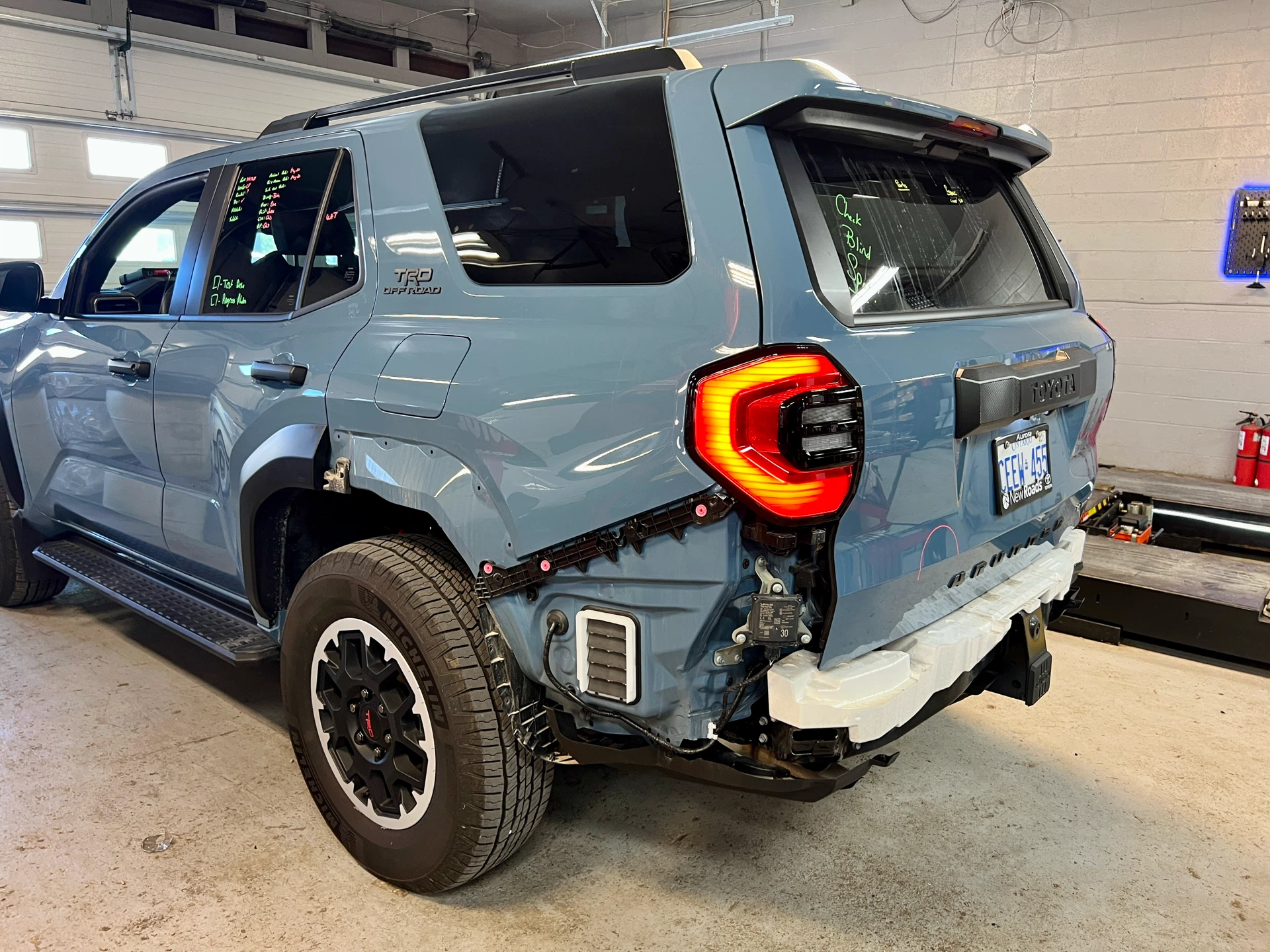 Toyota 4Runner repair in the workshop